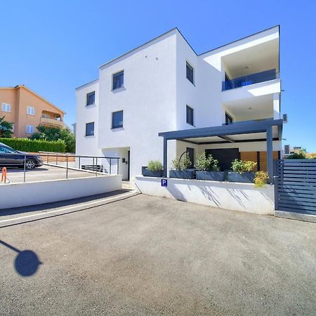 Apartments Nadica Deluxe Malinska Exteriér fotografie
